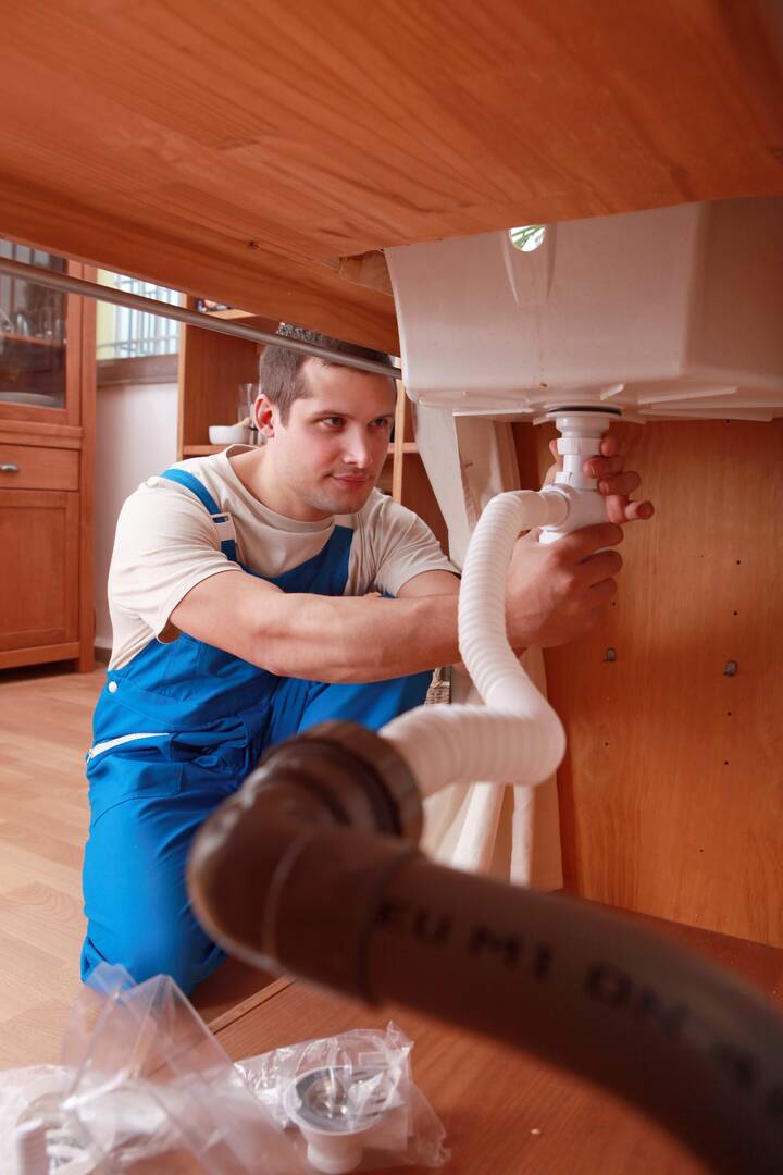 H & B Plumbing & Heating Inc logo