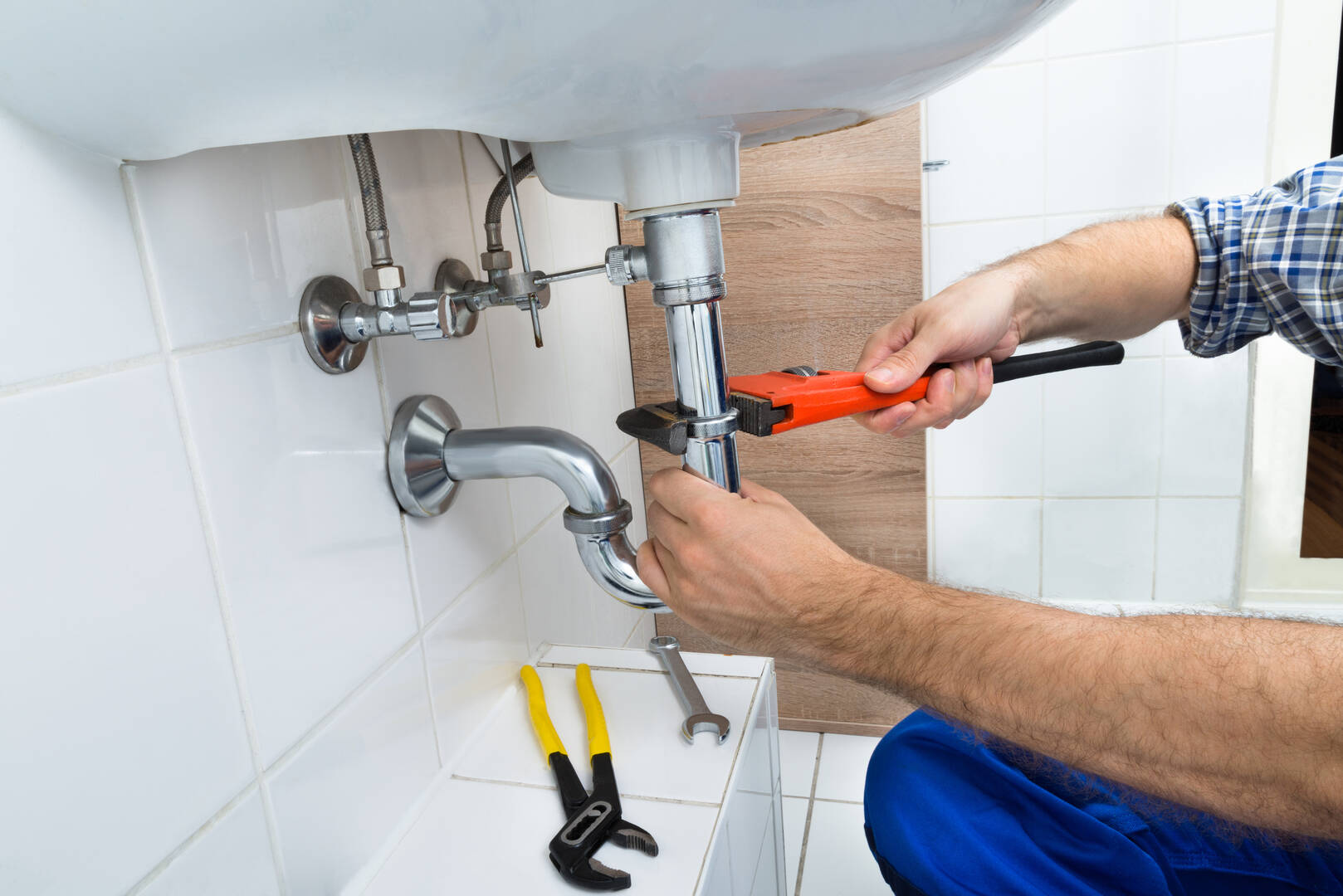 Radiant Plumbing Services Pty Ltd logo